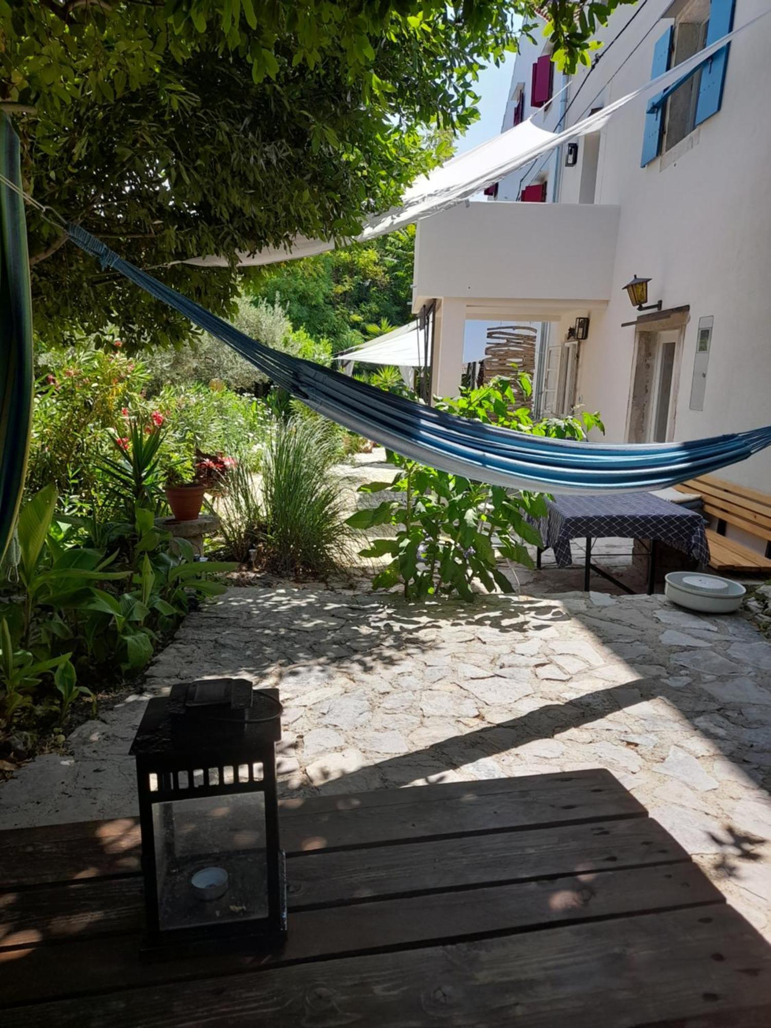Casa Lin & Casa Blanca Hotell Nerezine Eksteriør bilde